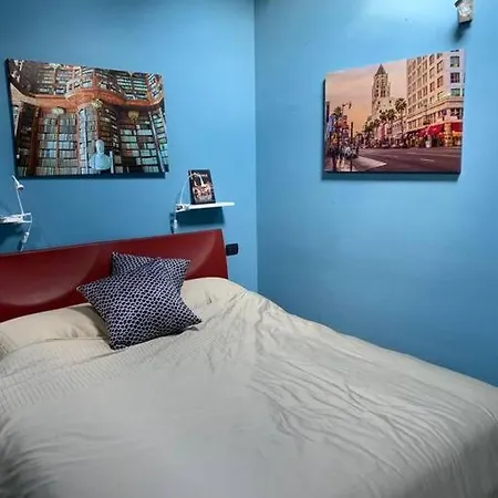 Apartment ***penthouse 4 Min To Arena Inside Fortress !