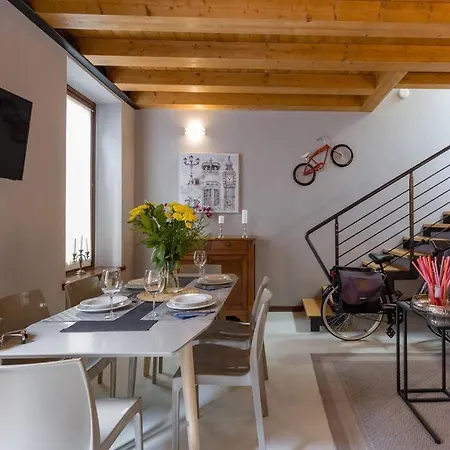 ***penthouse 4 Min To Arena Inside Fortress ! *